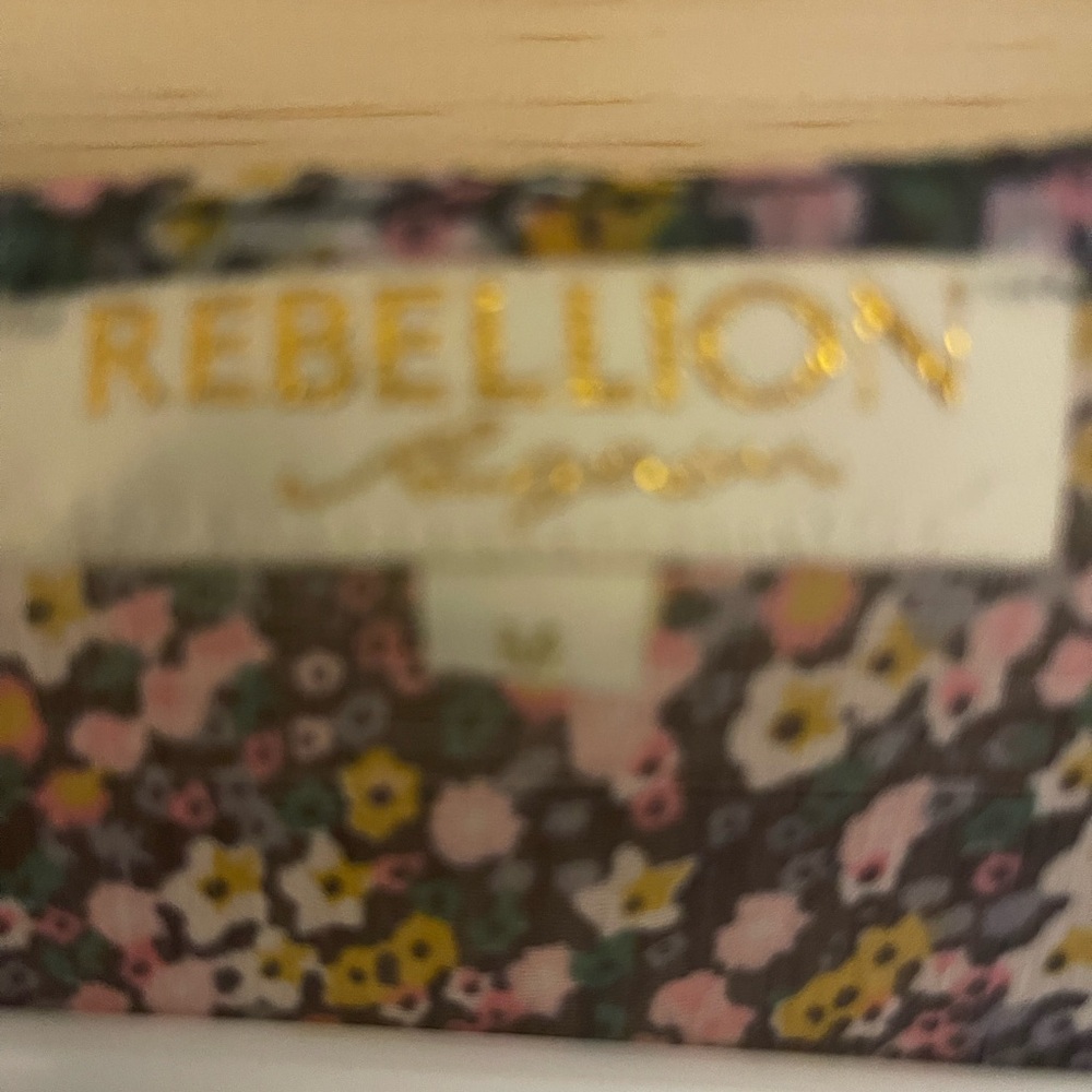 💎💎Rebellion Floral Kimono - - Picture 2 of 13